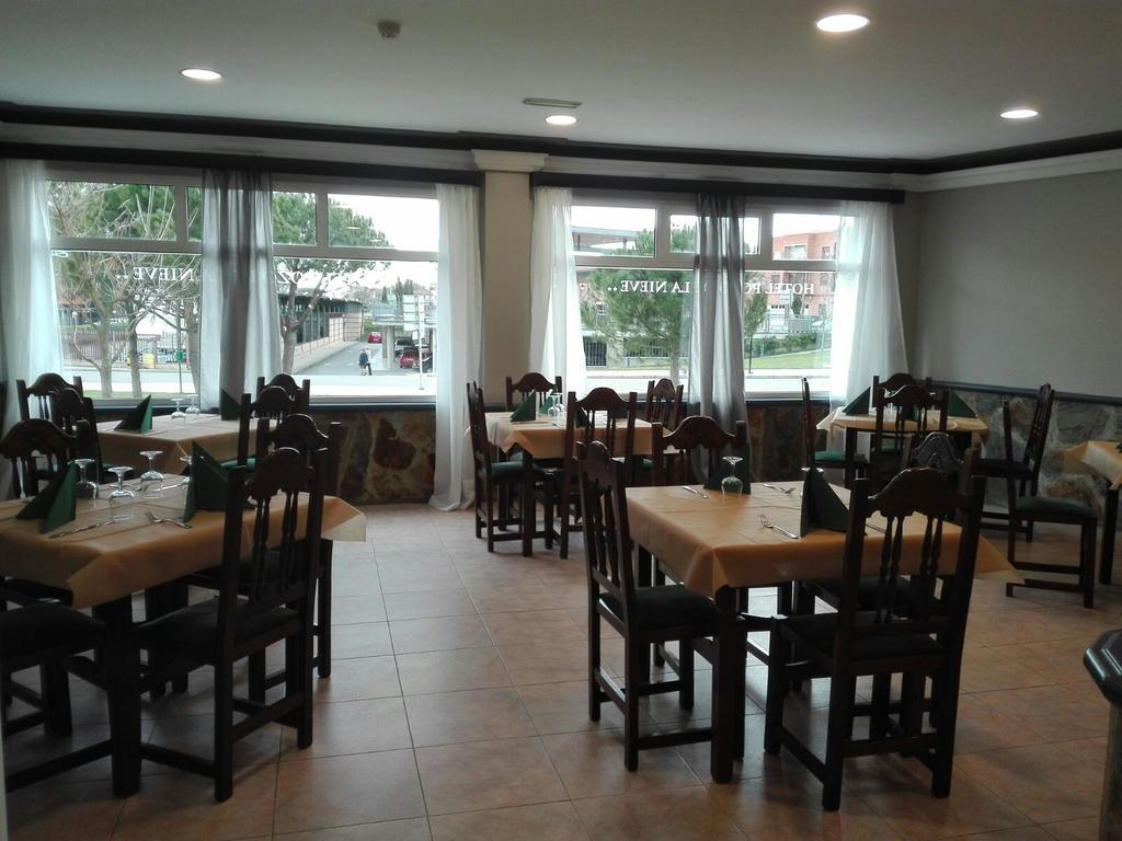 El Pozo De La Nieve Hotel Tordesillas Ngoại thất bức ảnh